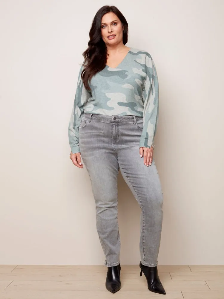 Curvy Jean With Side Zip Cuff
