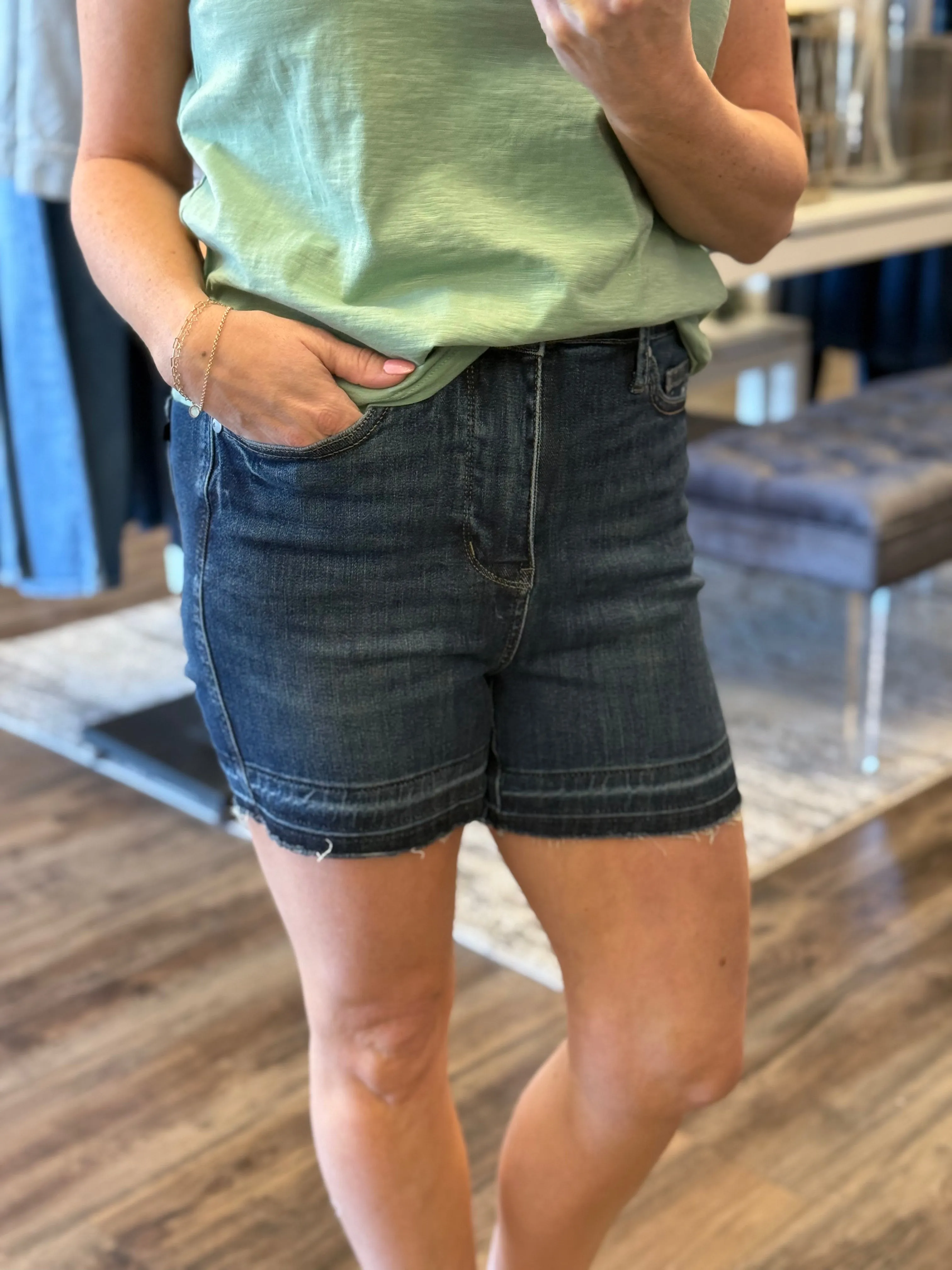 Judy Blue HW TC Destroy Release Hem Shorts