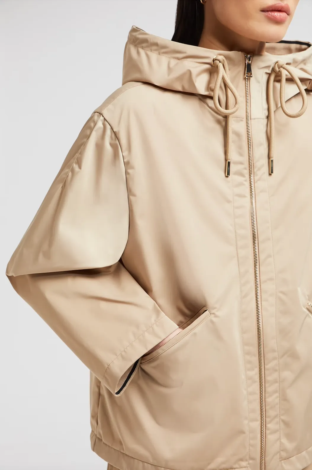 MONCLER CASSIOPEA JACKET BEIGE