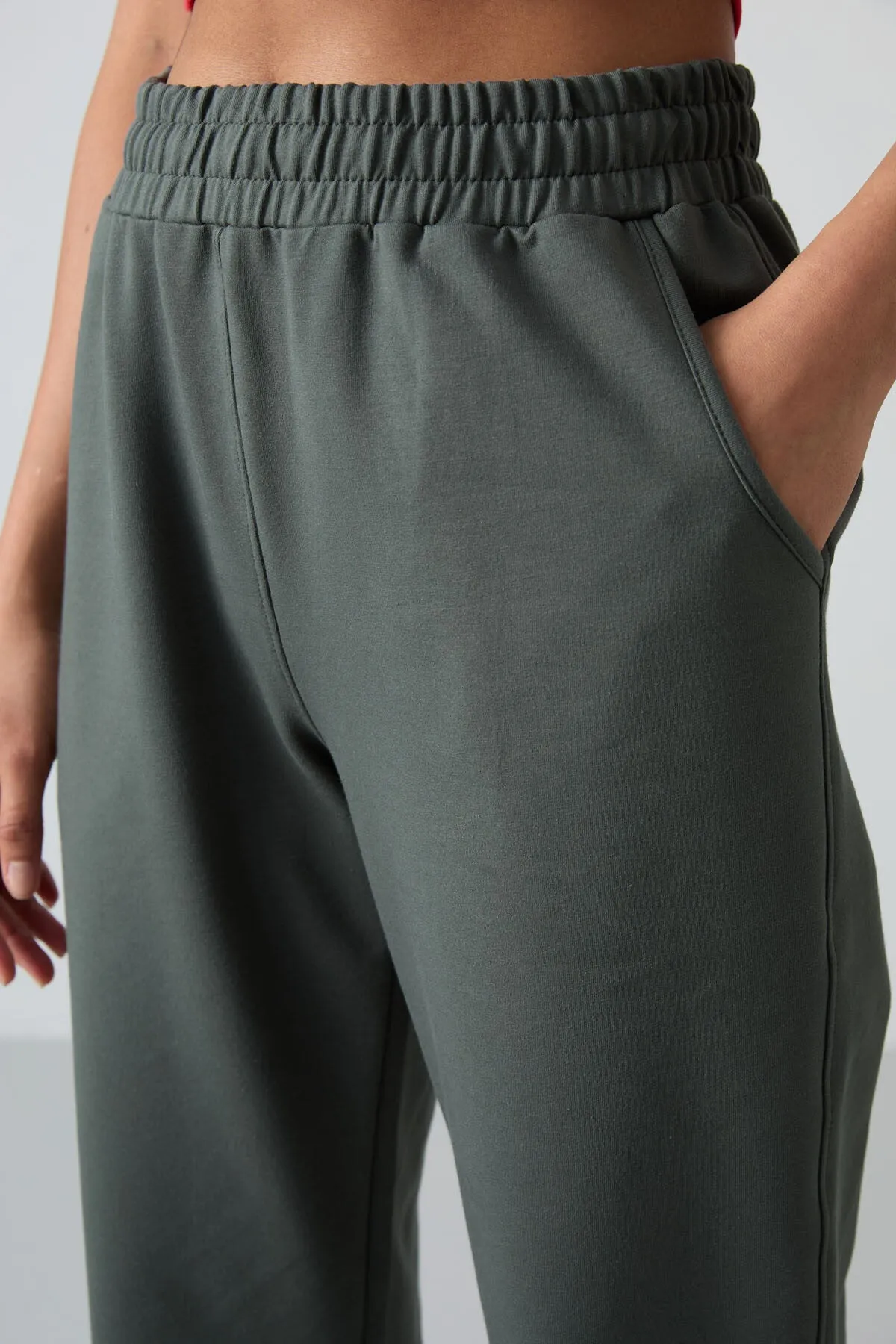 TMY Çağla Pocket High Waist Comfortable Fit Elastic Cuff Women's Sweatpants - 94583 - Farnborough