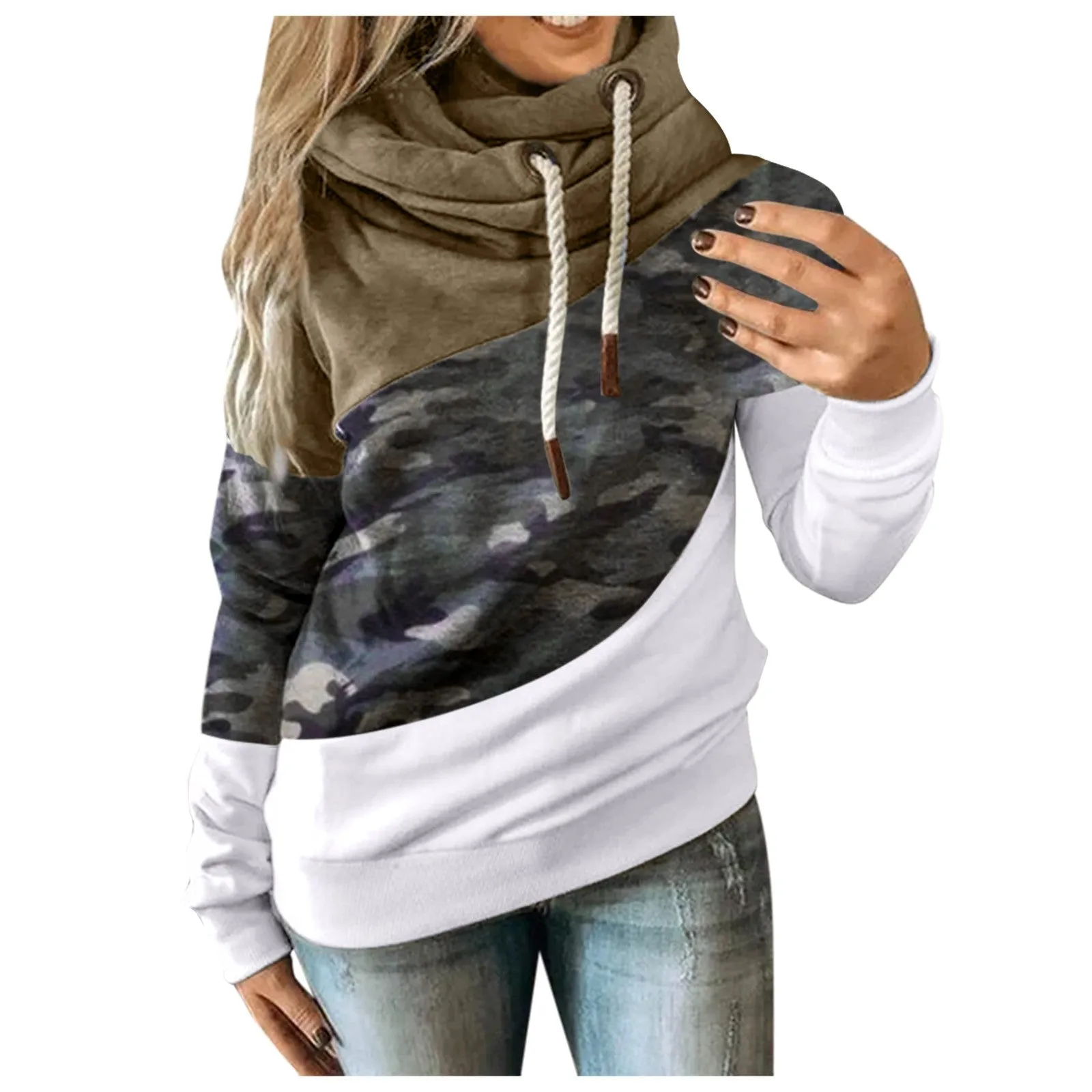 Trendy Women's Camouflage Sweatshirt - GlamzLife